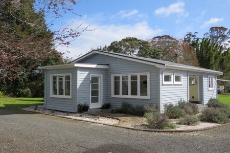 Photo of property in 28 Waimate North Road, Kerikeri, 0293