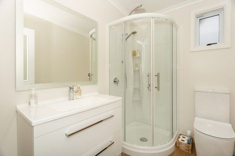 Photo of property in 33 Wellington Street, Enfield, Oamaru, 9491