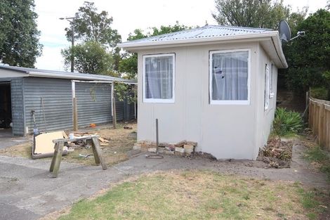 Photo of property in 2 Mary Street, Huntly, 3700