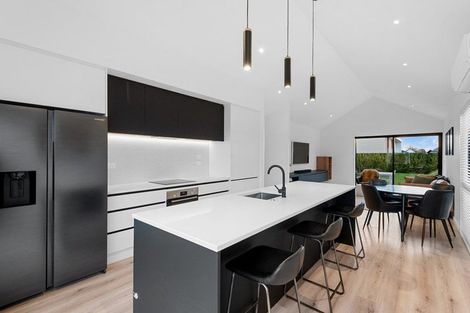 Photo of property in 6 Helen Place, Halswell, Christchurch, 8025