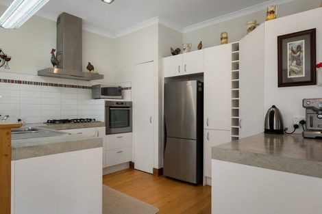 Photo of property in 2 Highfields Drive, Katikati, 3129