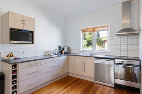 Photo of property in 12 Tui Avenue, Forest Lake, Hamilton, 3200