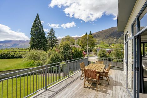 Photo of property in 17 Kent Street, Kingston, Athol, 9793