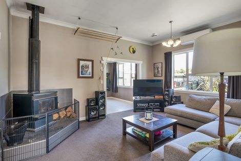 Photo of property in 143 Portia Street, Stratford, 4332