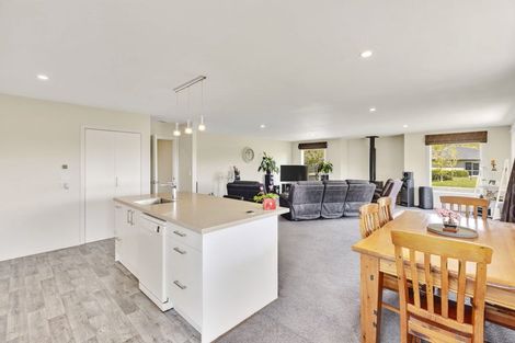 Photo of property in 1 Criffel Place, Luggate, Cromwell, 9383