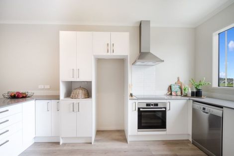 Photo of property in 2/6 Onekiritea Road, Hobsonville, Auckland, 0616