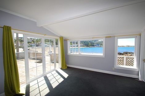 Photo of property in 80 Owhiro Bay Parade, Owhiro Bay, Wellington, 6023