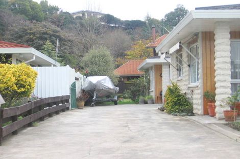 Photo of property in 16a Lowther Place, Taradale, Napier, 4112