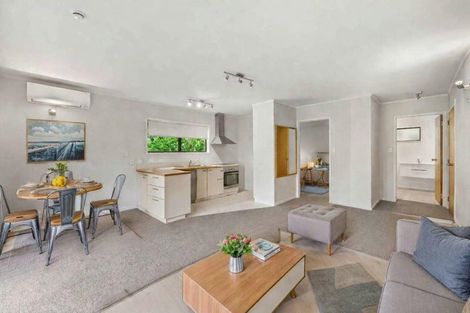 Photo of property in 78 Opanuku Road, Henderson Valley, Auckland, 0612