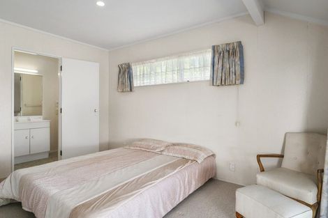 Photo of property in 2/76 Rokino Road, Hilltop, Taupo, 3330