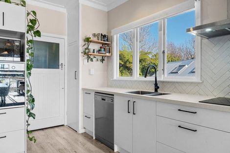 Photo of property in 26 Mill Road, Lower Vogeltown, New Plymouth, 4310