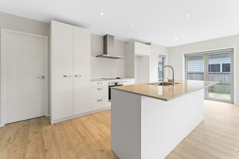 Photo of property in 6 Te Roera Place, Riverhead, 0820