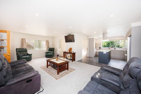Photo of property in 8 Fraser Court, Roslyn, Palmerston North, 4414