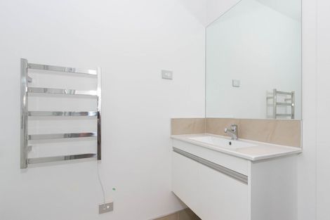 Photo of property in 2/61 York Street, Hamilton East, Hamilton, 3216