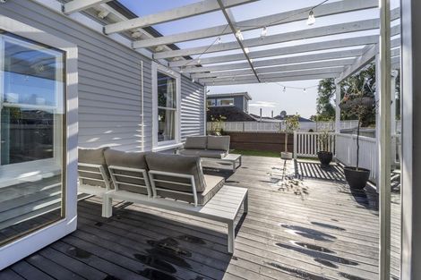 Photo of property in 4 Burwood Road, Burwood, Christchurch, 8083