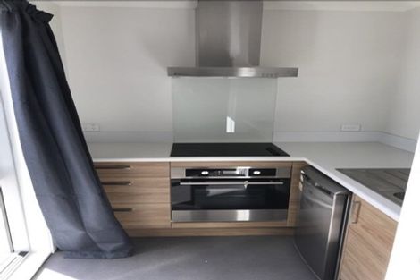 Photo of property in 31 Sandleigh Road, Hamilton Lake, Hamilton, 3204