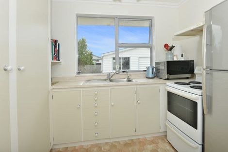 Photo of property in 76 One Tree Point Road, One Tree Point, 0118