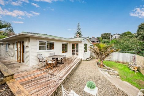 Photo of property in 1a Whareroa Road, Raumati South, Paraparaumu, 5032