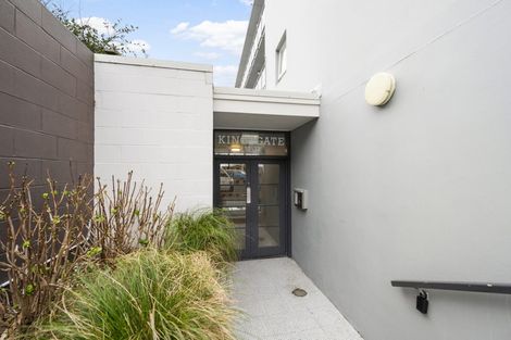 Photo of property in Kingsgate Flats, 10 Austin Street, Mount Victoria, Wellington, 6011