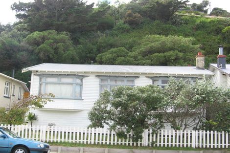 Photo of property in 70 Ira Street, Miramar, Wellington, 6022