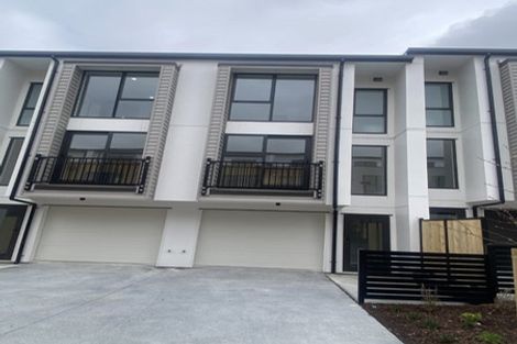 Photo of property in 15 Falcon Crescent, Hobsonville, Auckland, 0618