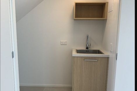 Photo of property in 116b Blenheim Road, Riccarton, Christchurch, 8041