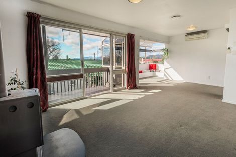 Photo of property in 387 Malfroy Road, Pomare, Rotorua, 3015