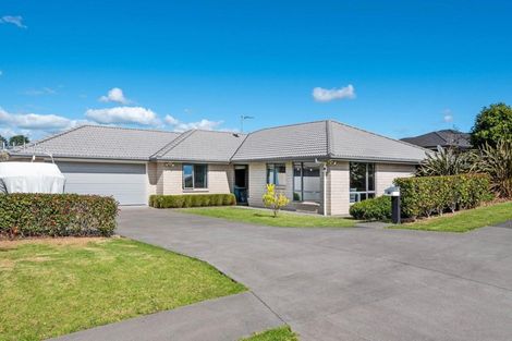 Photo of property in 25 Weatherly Drive, Beachlands, Auckland, 2018
