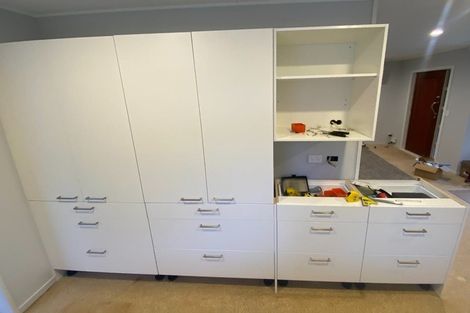 Photo of property in 15 Atlantis Place, Totara Vale, Auckland, 0629