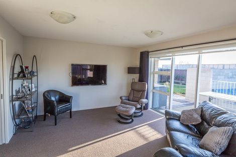 Photo of property in 57 Mokihi Gardens, Hillmorton, Christchurch, 8024