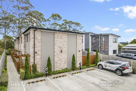 Photo of property in 7/83 Vodanovich Road, Te Atatu South, Auckland, 0610