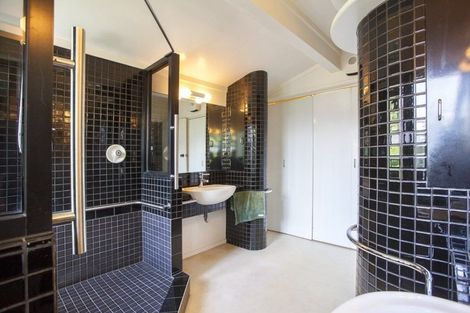 Photo of property in 37 Bridgewater Road, Parnell, Auckland, 1052