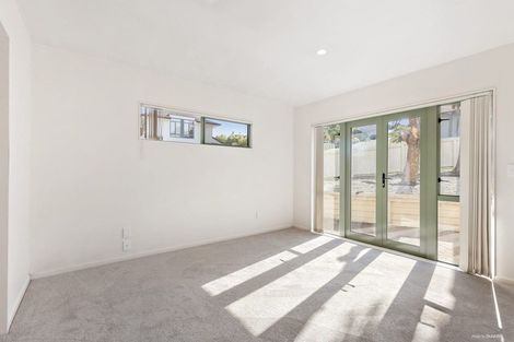 Photo of property in 1/42 Noeleen Street, Glenfield, Auckland, 0629