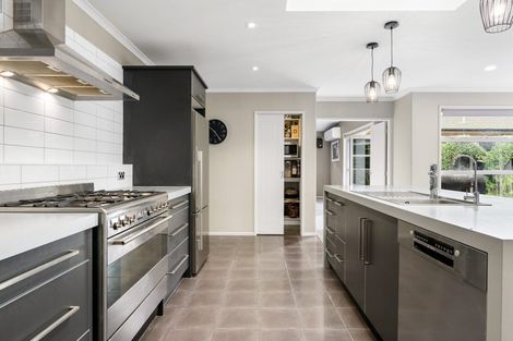 Photo of property in 6 Barrington Drive, Huntington, Hamilton, 3210