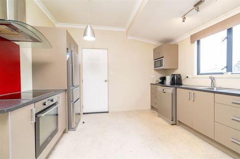 Photo of property in 21 Tahuna Road, Tainui, Dunedin, 9013