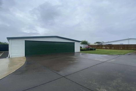 Photo of property in 2 Grosvenor Street, Redwood, Christchurch, 8051