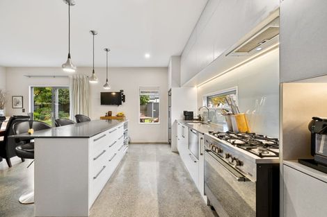 Photo of property in 11 Plynlimon Road, Fendalton, Christchurch, 8052