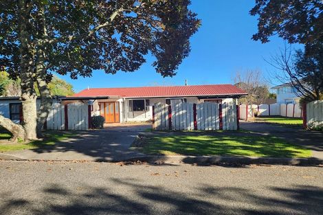 Photo of property in 2 Heatherlea Street, Outer Kaiti, Gisborne, 4010