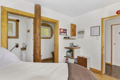 Photo of property in 26 Porterfield Street, Macandrew Bay, Dunedin, 9014