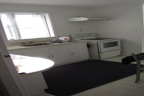 Photo of property in 1/160 Forrest Hill Road, Forrest Hill, Auckland, 0620