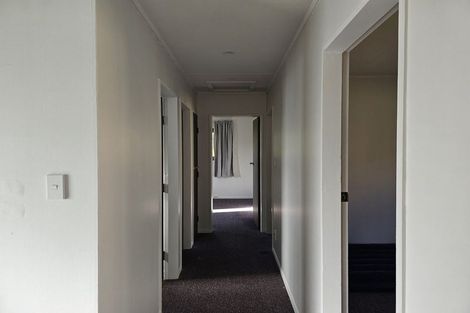 Photo of property in 5 Mahinawa Street, Takapuwahia, Porirua, 5022