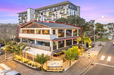 Photo of property in 3/16 Captain Scott Road, Glen Eden, Auckland, 0602