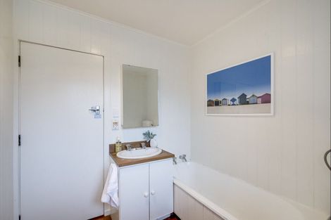 Photo of property in 47 Iona Road, Havelock North, 4130