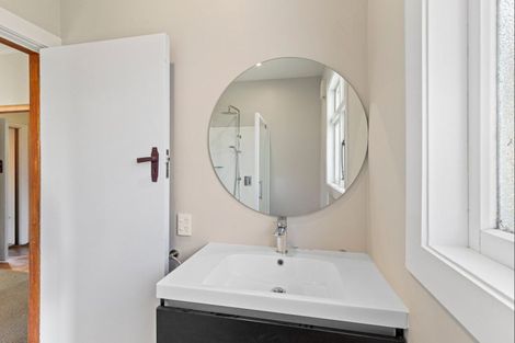 Photo of property in 13 Kings Drive, Levin, 5510