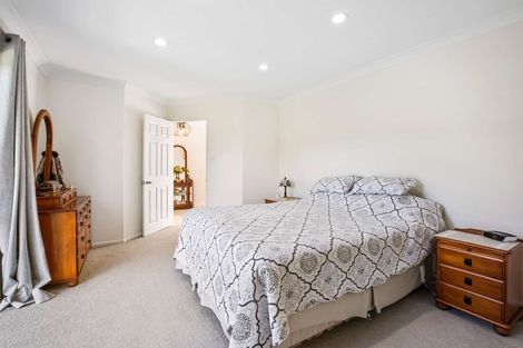 Photo of property in 6 Armstrong Way, Waiuku, 2123