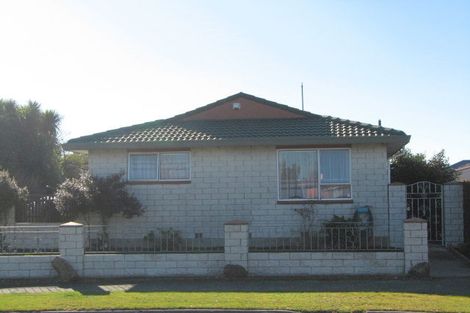 Photo of property in 10 Hossack Close, Belfast, Christchurch, 8051