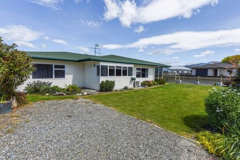 Photo of property in 1 Anzac Way, Motueka, 7120