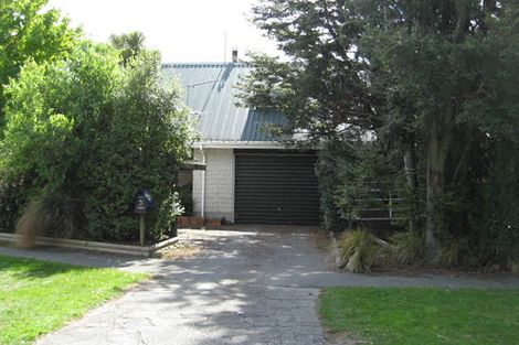 Photo of property in 3 Avoca Place, Darfield, 7510