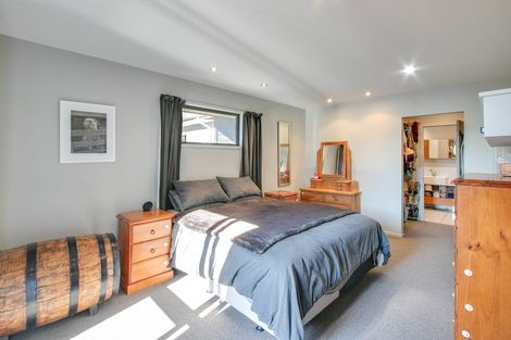 Photo of property in 6 Mission Road, Greenmeadows, Napier, 4112