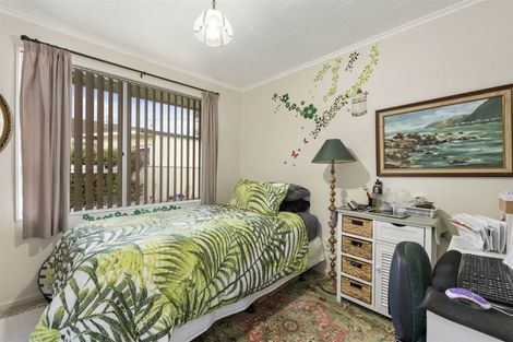 Photo of property in 7a Roband Crescent, Brown Owl, Upper Hutt, 5018